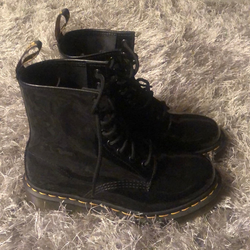 Dr.Martens - airwair boots
